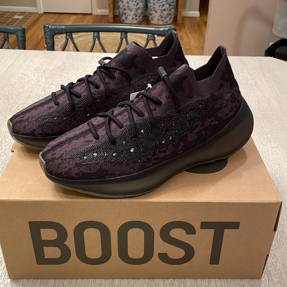 Adidas Yeezy Boost 380 - Onyx 11.5